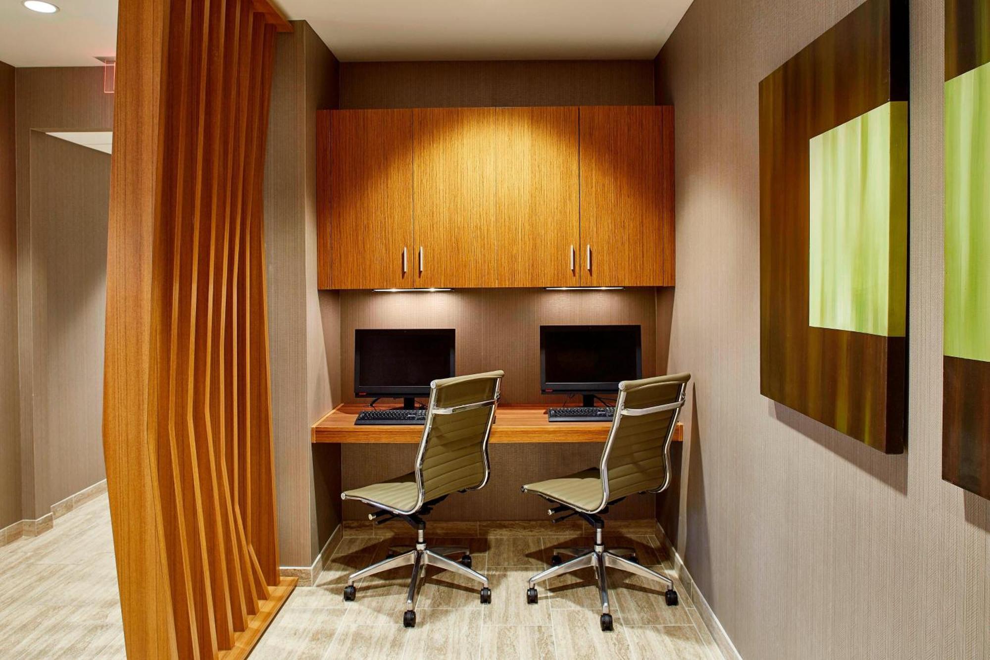 Springhill Suites By Marriott Dayton Beavercreek Bagian luar foto