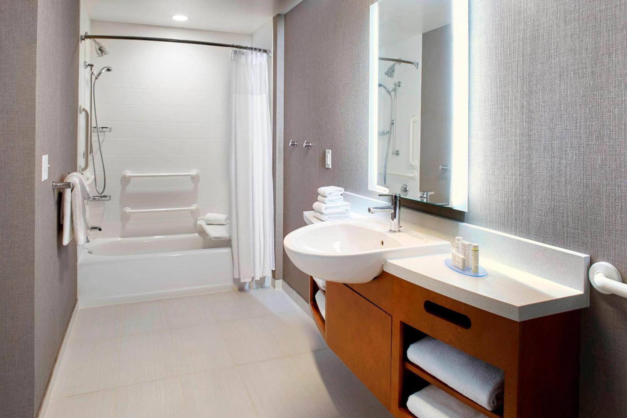 Springhill Suites By Marriott Dayton Beavercreek Bagian luar foto